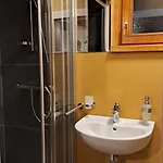 Petidomi 88 - Rozmberska Gæstehus