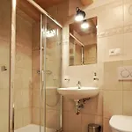 Petidomi 88 - Rozmberska 3* Český Krumlov