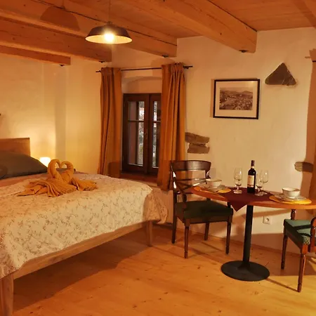 Pětidomí 88 - Rožmberská Affittacamere Český Krumlov