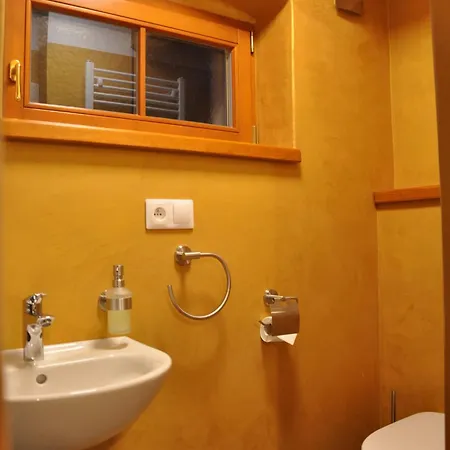 Petidomi 88 - Rozmberska 4* Český Krumlov