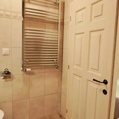 Petidomi 88 - Rozmberska Konukevi Český Krumlov