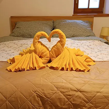 Konukevi Petidomi 88 - Rozmberska 4*