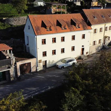 Casa de hóspedes Pětidomí 88 - Rožmberská Český Krumlov