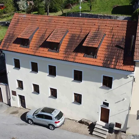Pětidomí 88 - Rožmberská Affittacamere Český Krumlov