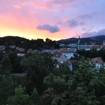 Casa de hóspedes Pětidomí 88 - Rožmberská 3*