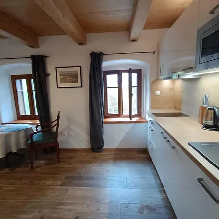 Casa de hóspedes Pětidomí 88 - Rožmberská 3*