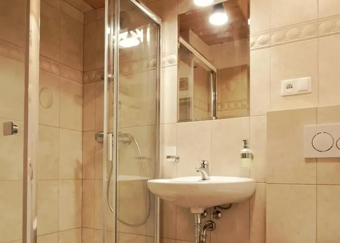 Petidomi 88 - Rozmberska 4* Český Krumlov