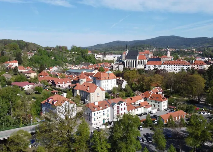 Petidomi 88 - Rozmberska ゲストハウス 4*