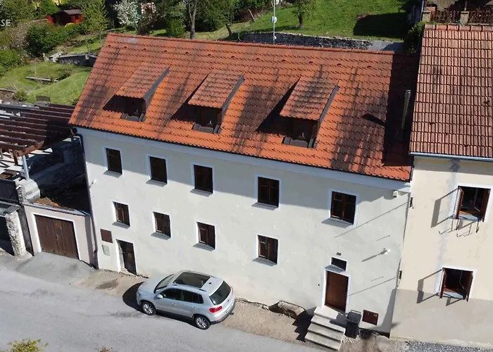 Petidomi 88 - Rozmberska ゲストハウス チェスキー クルムロフ